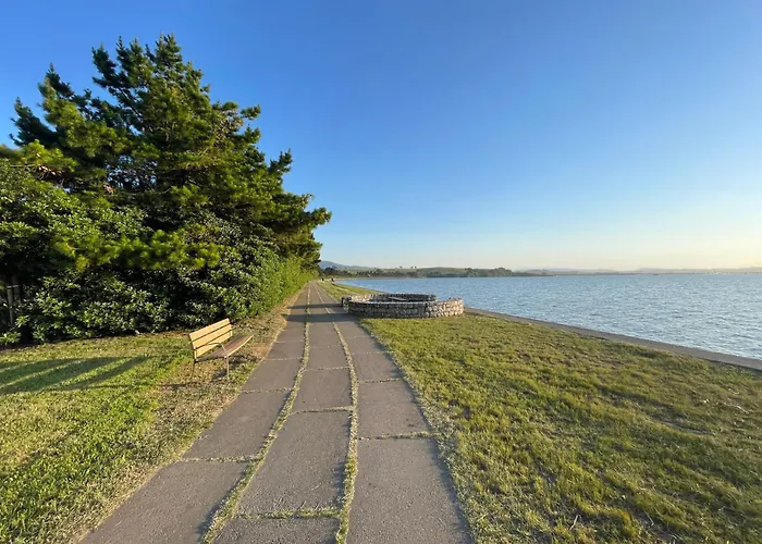 Casa Santa Marta * Педренья